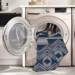 Lyerly Washable Outdoor Rug Navy/Ivory - Linon -Linon GUEST 79cb201c 8155 4fd6 b476 37b20d36f036